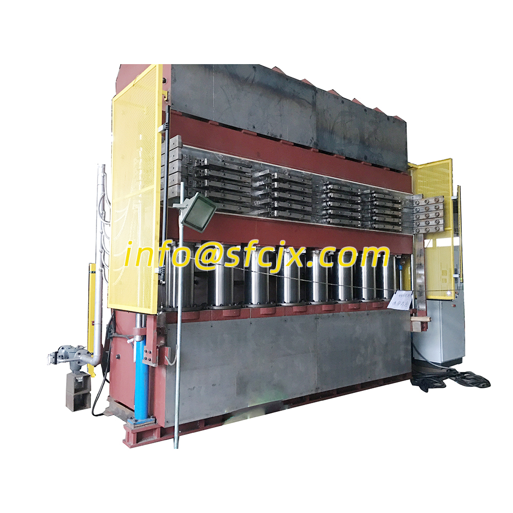 Tyre Tread Vulcanizing Press