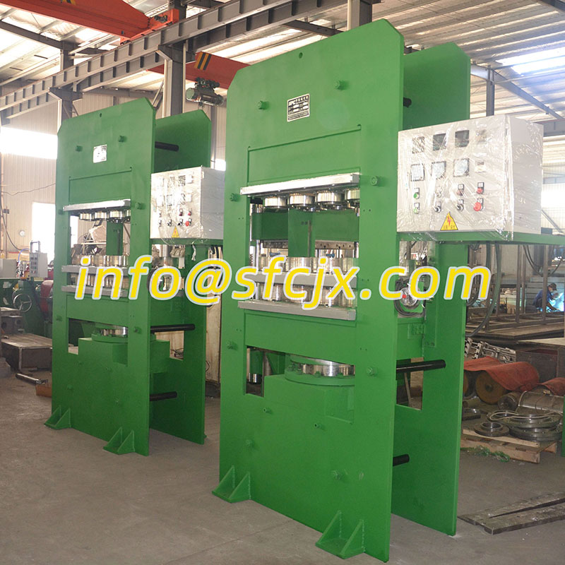 Solid Wheel Vulcanizing Press